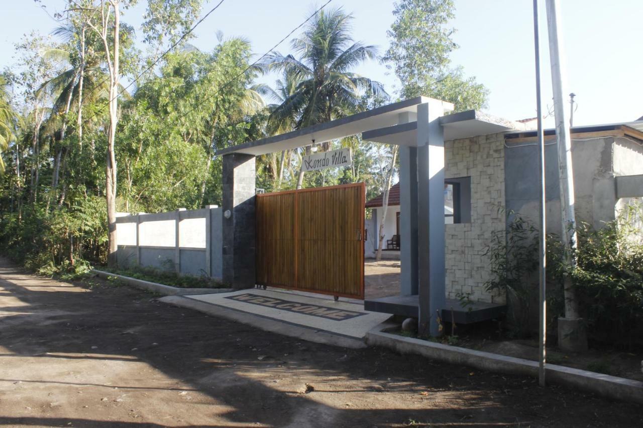 Kondo Villa Labuhan Pandan Extérieur photo